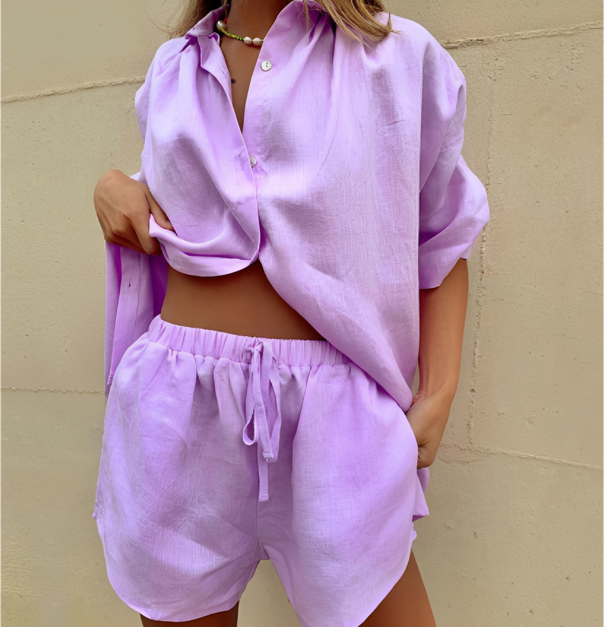 Abbie - Ensemble tendance avec chemise ample et shorts pour femmes