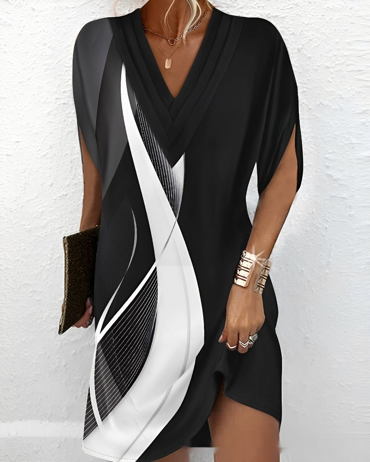 Amelia - Robe plissée avec manches ouvertes pour femmes