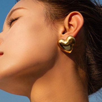 Grandes boucles d'oreilles en forme de cœur