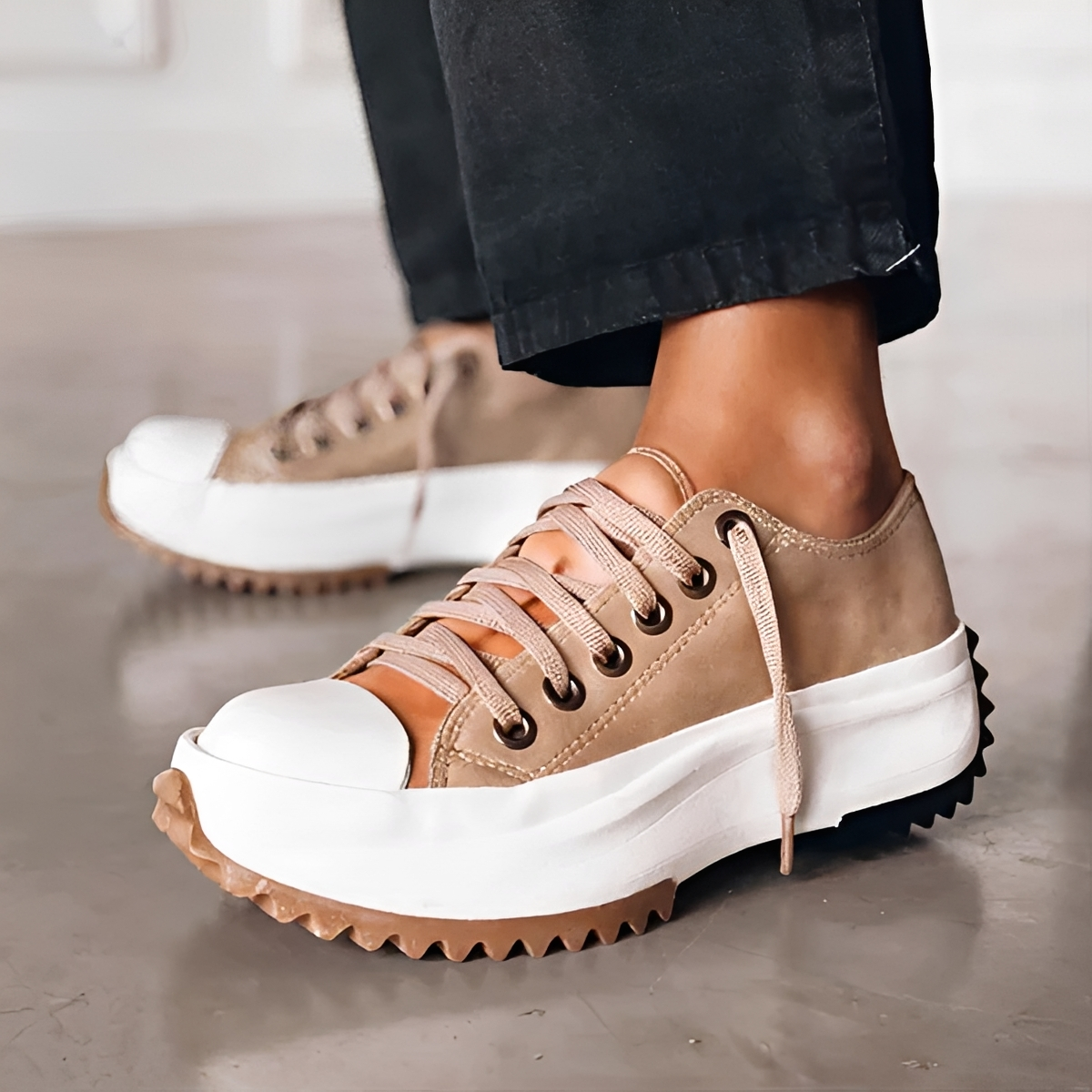 Caitlin - Chaussures Basses Premium