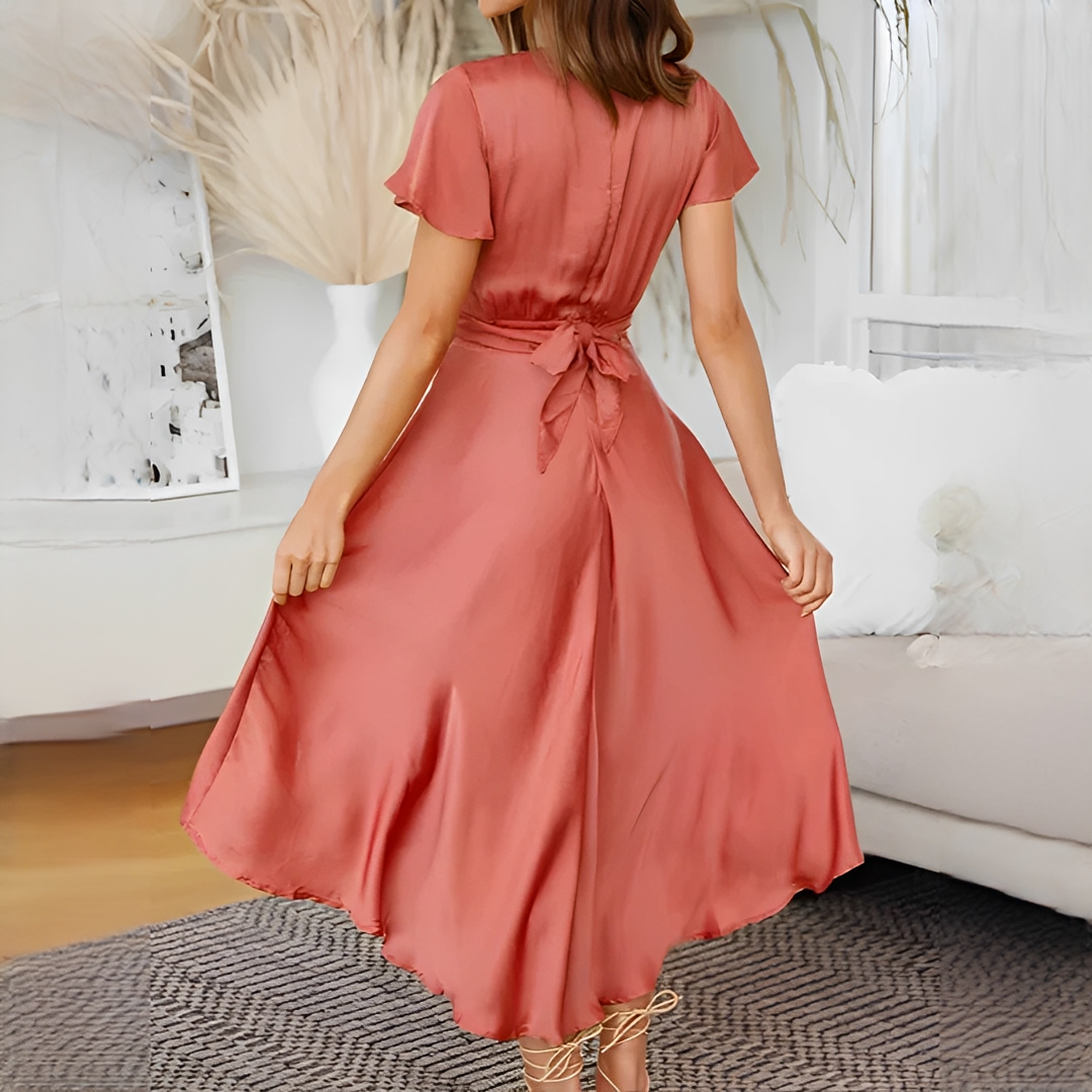Elly - Robe Asymétrique Raffinée