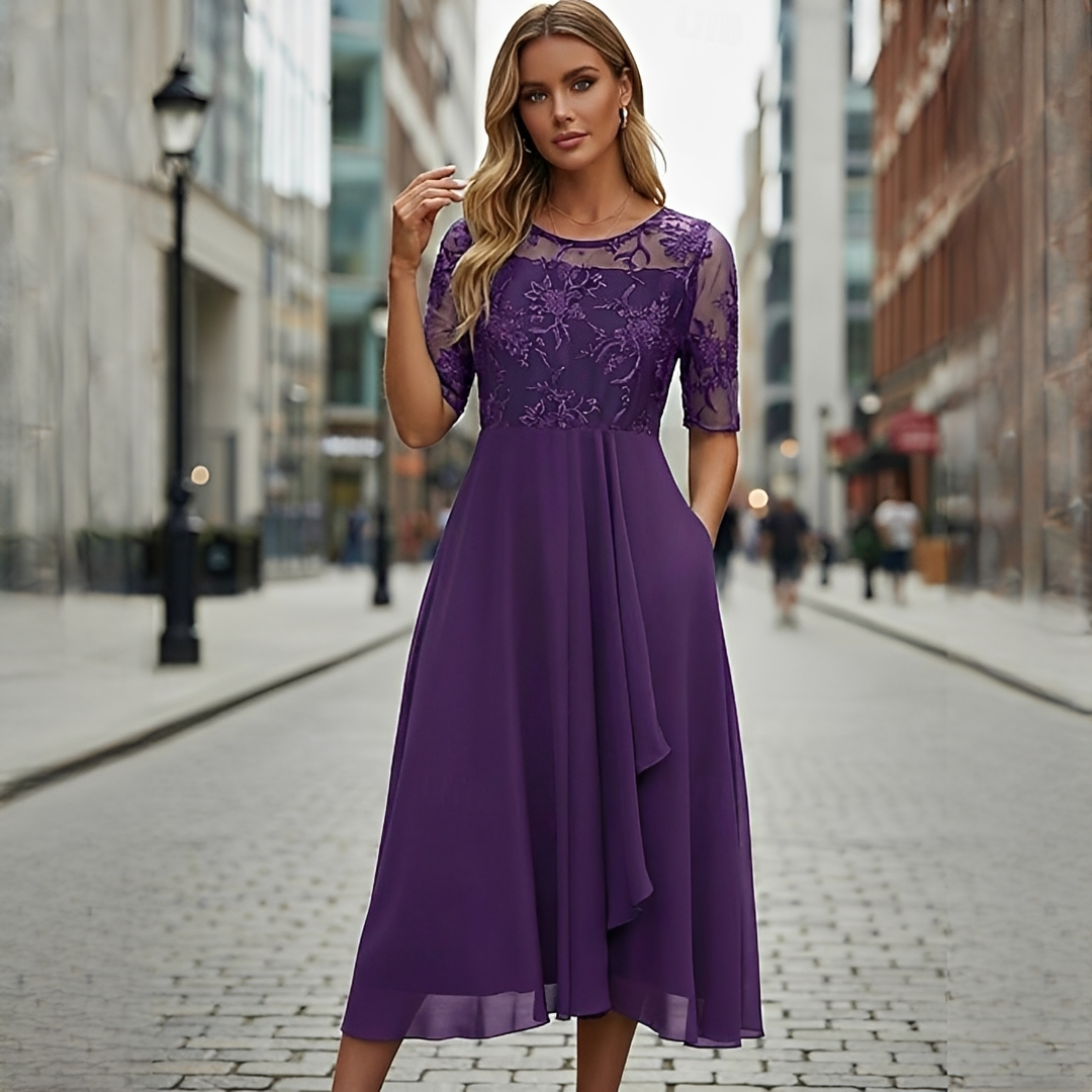 Victoria - Robe Élégante en Dentelle Creuse