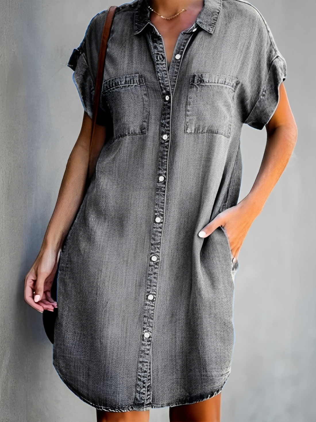 Mabel - Robe en denim chic avec boutonnière pour femmes