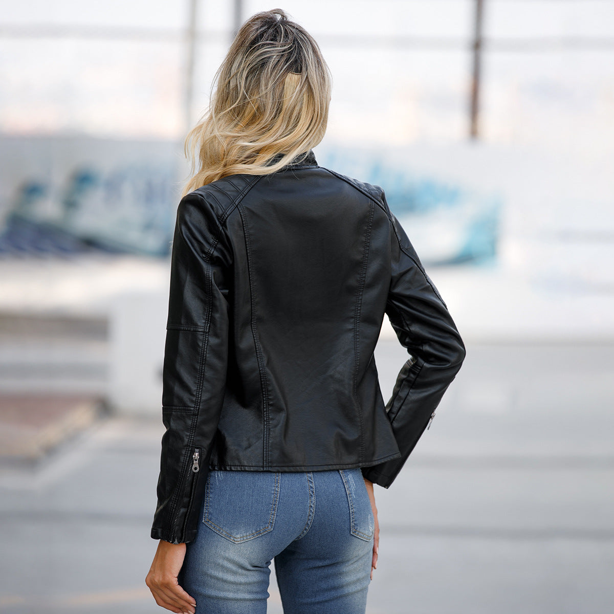 Martha - Élégante veste en cuir à coupe ajustée pour femmes