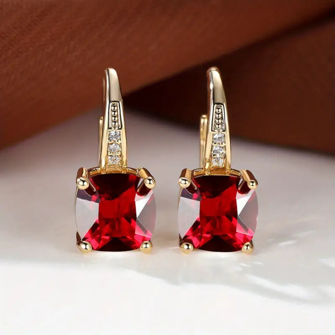 Naoko – Boucles d'oreilles élégantes avec pierres brillantes
