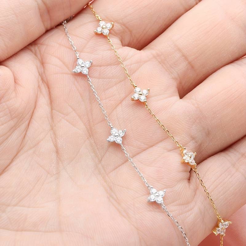 Bracelet de Fleurs de Zircon - Bracelet Minimaliste