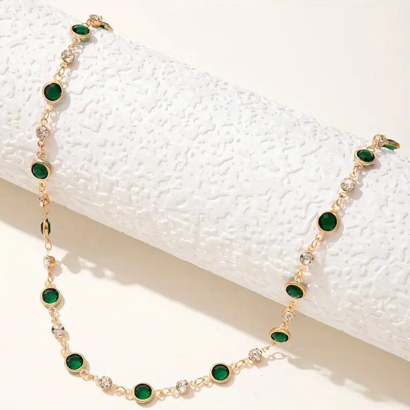 Esmeralda – Collier avec pendentif vert émeraude
