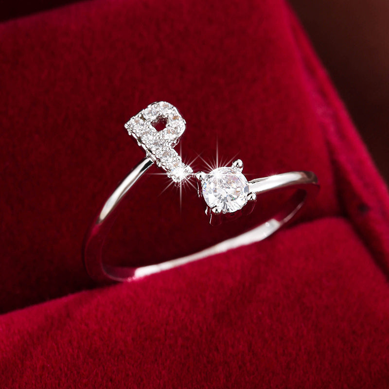 Nova – Bague ouverte moderne avec initiale et zircon