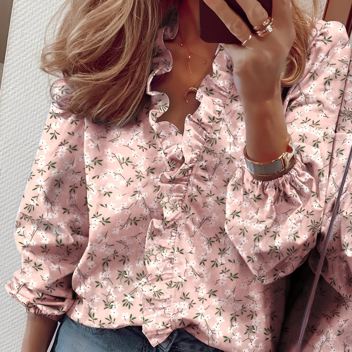 Martha - Blouse chic à volants avec col en V pour femmes