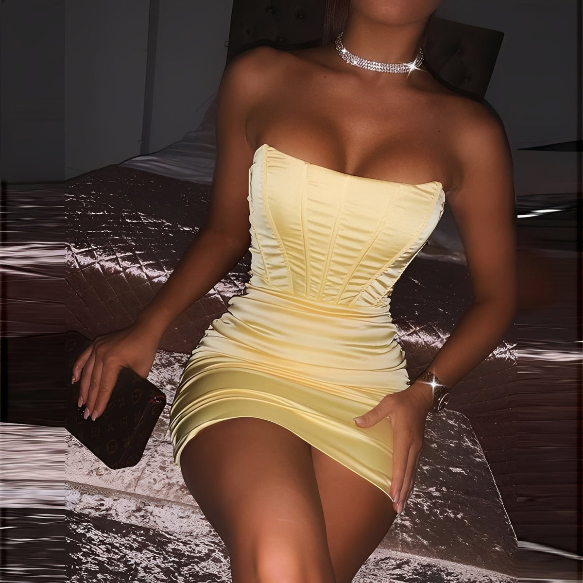 Isobelle - Mini-robe chic avec corset pour femmes
