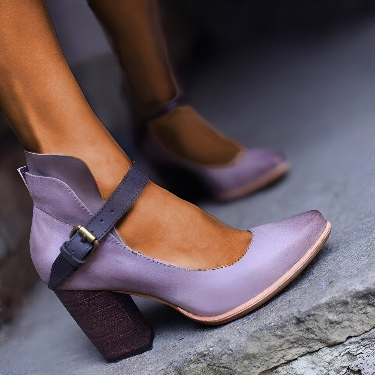 Irene - Sandales chics à talon large pour femmes