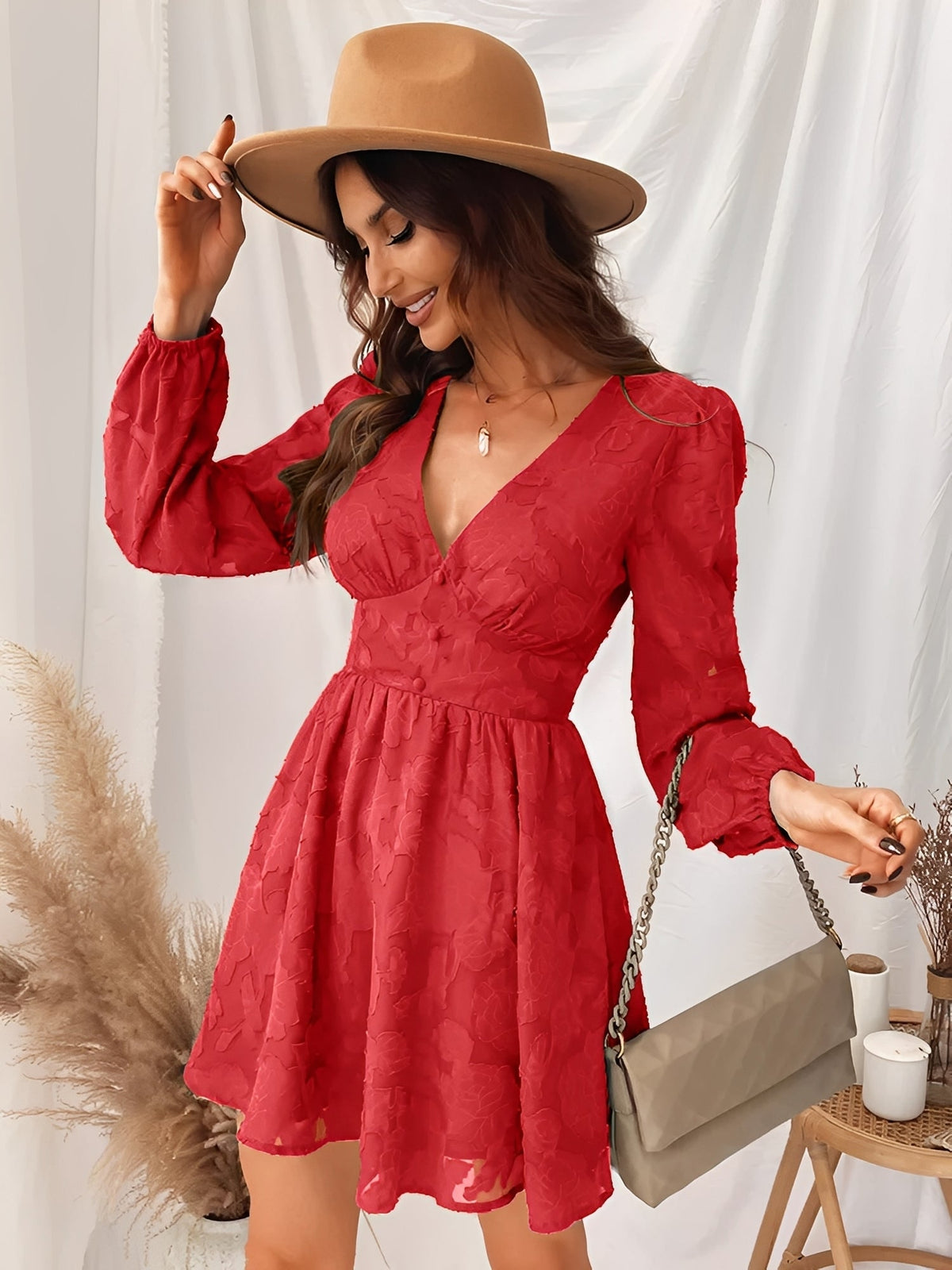 Thea - Robe mini chic en ligne A pour femmes