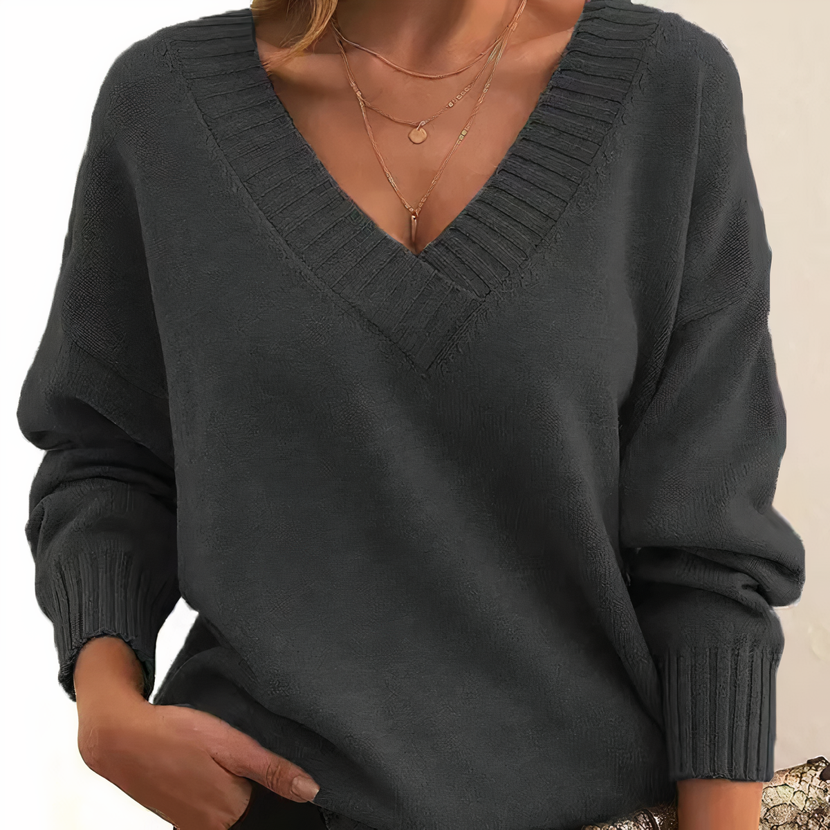 Leocadia - Pull chic avec encolure en V