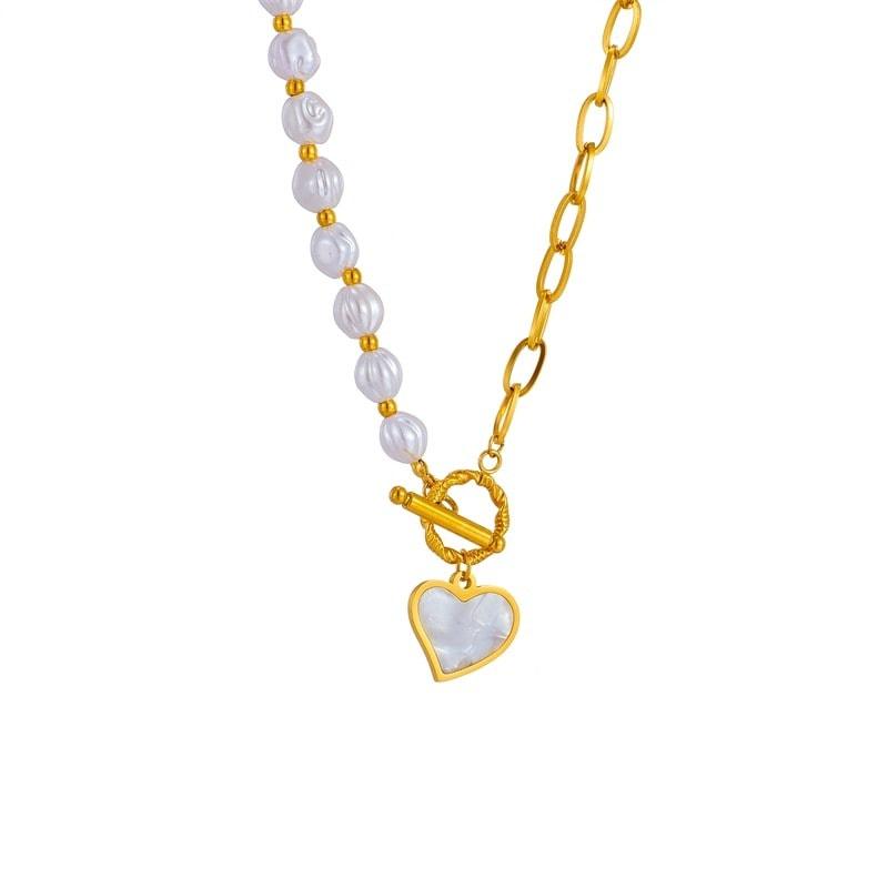 Cyrielle – Collier en perle en forme de cœur avec fermoir OT