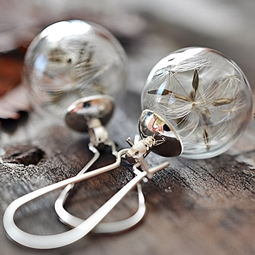 Liora – Boucles d'oreilles en argent avec design de pissenlit
