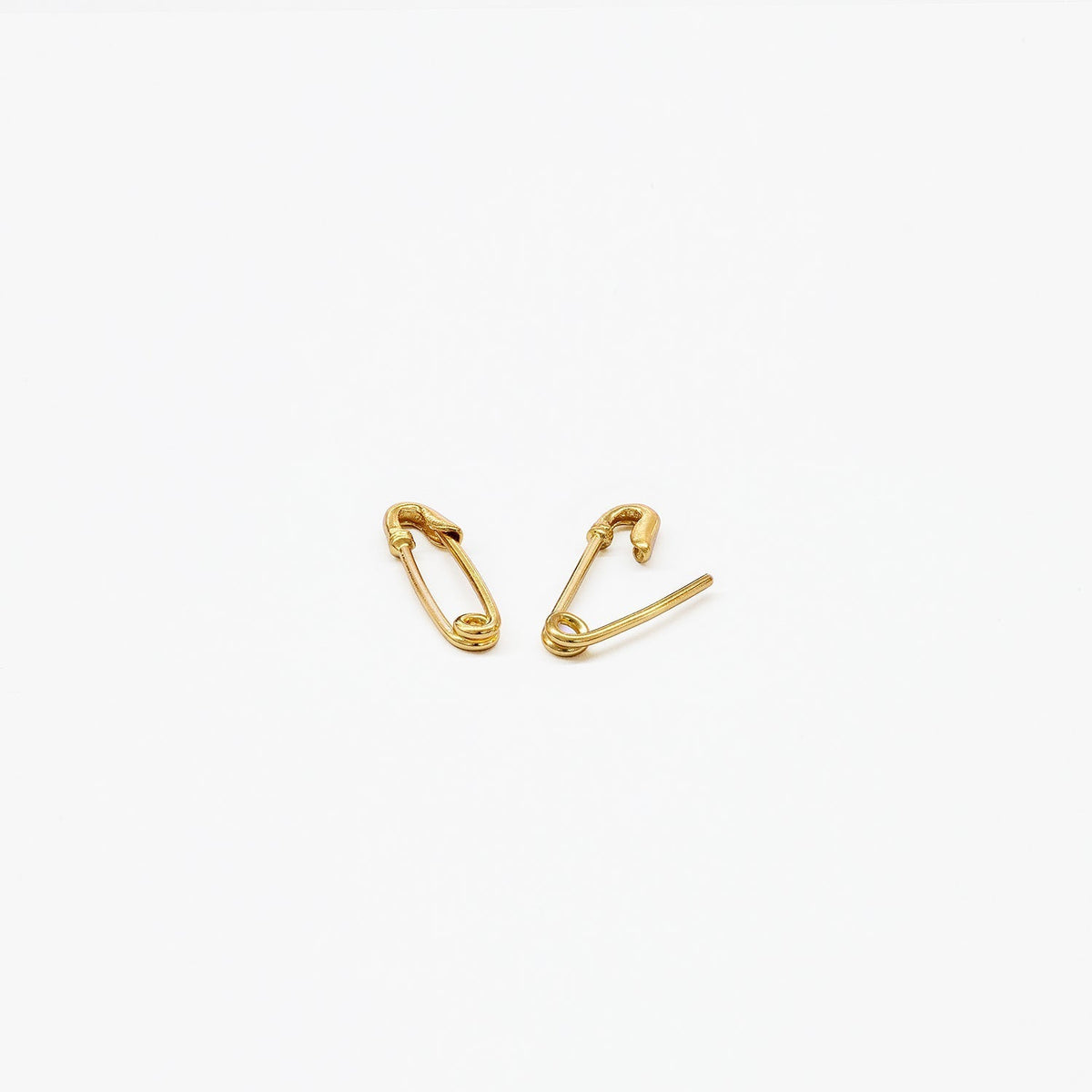Eden - Petites boucles d'oreilles de sécurité