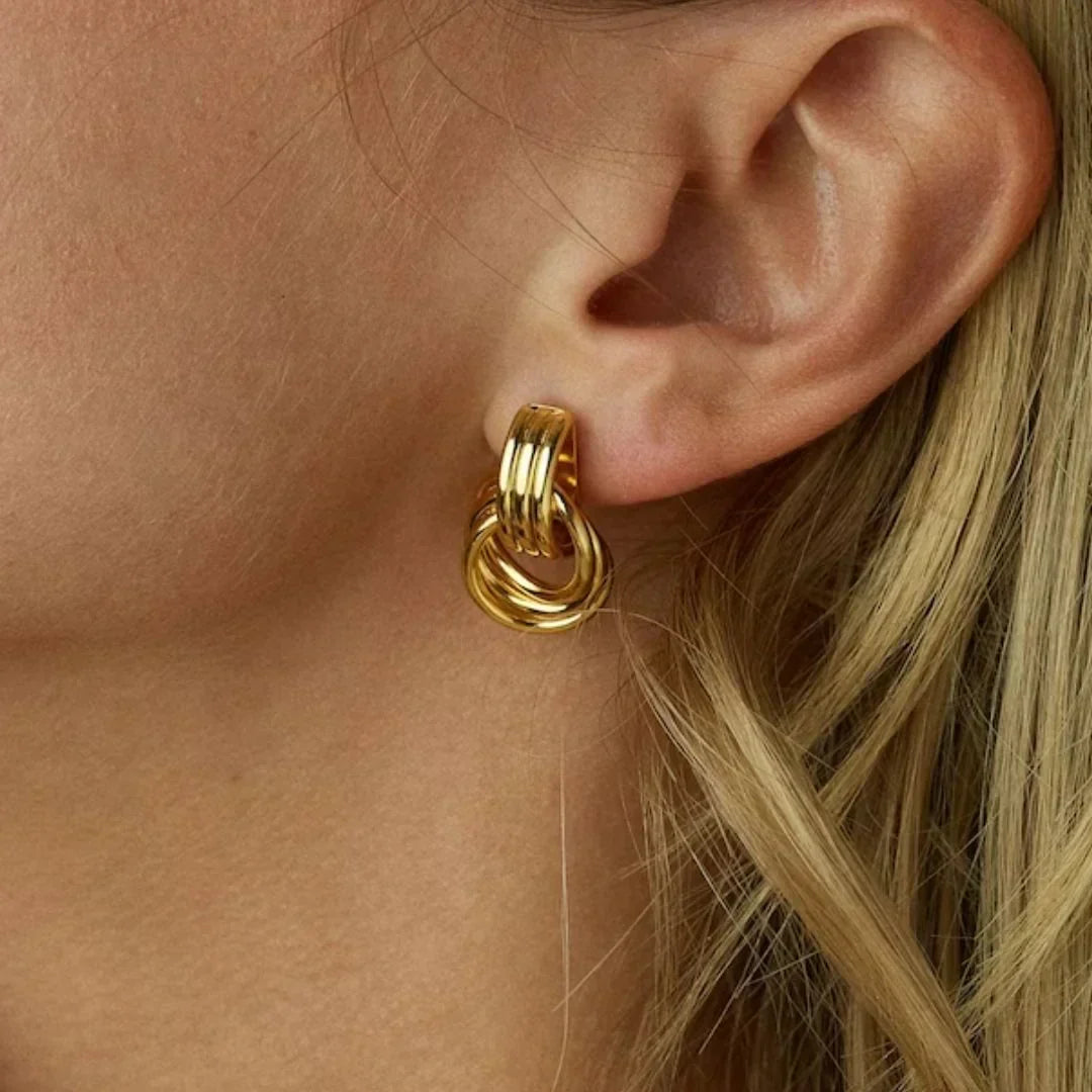 Nyra – Boucles d'oreilles géométriquement torsadées