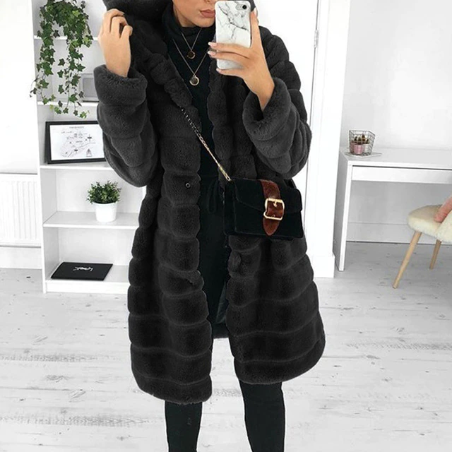 Ana - Luxueux manteau de fourrure à capuche