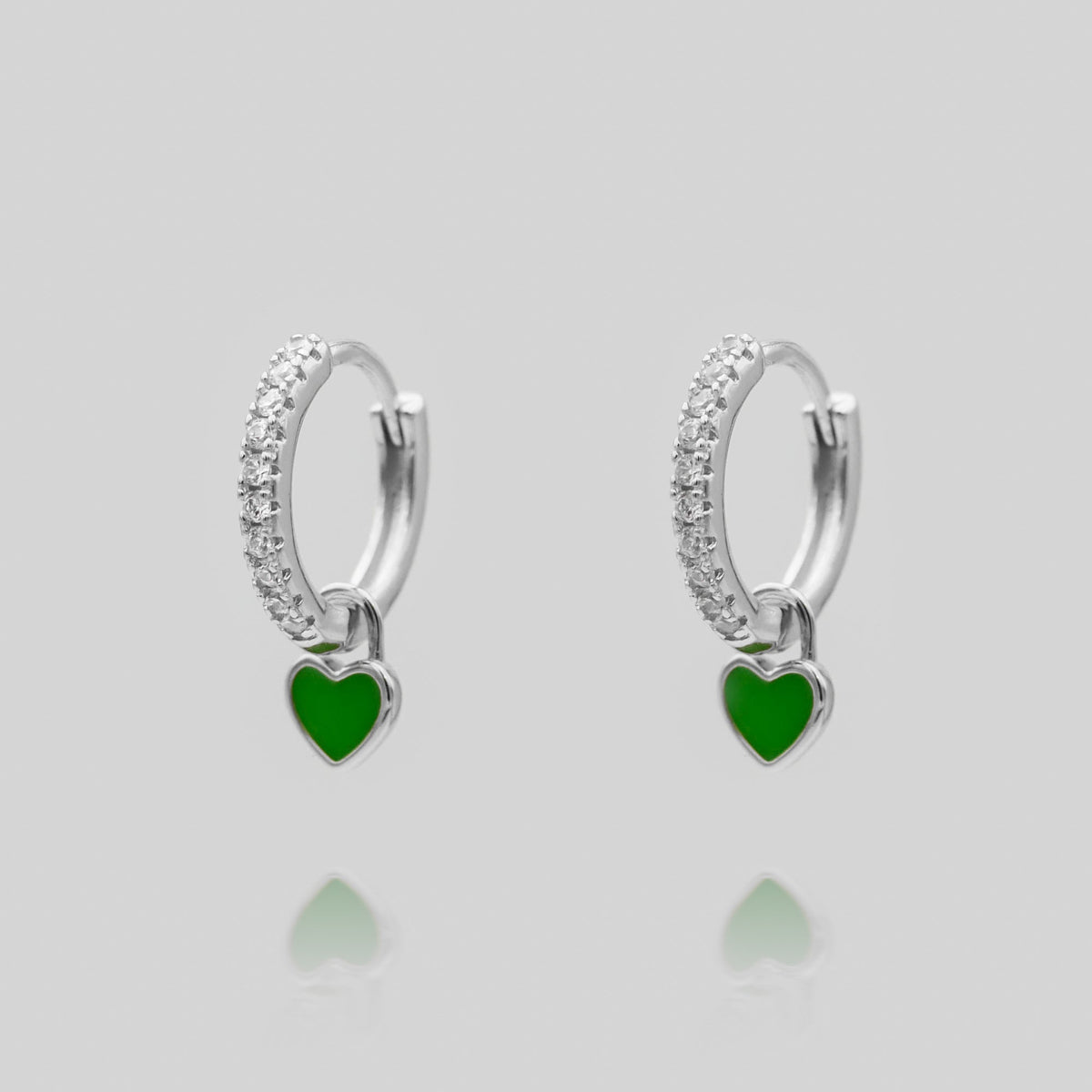 Gabby – Boucles d'oreilles huggies en forme de cœur