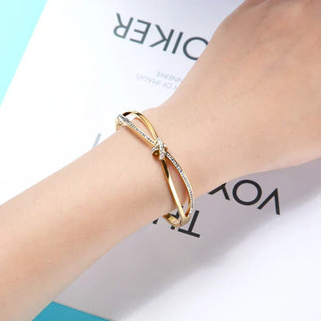 Dalia – Bracelet Nœud Élégant