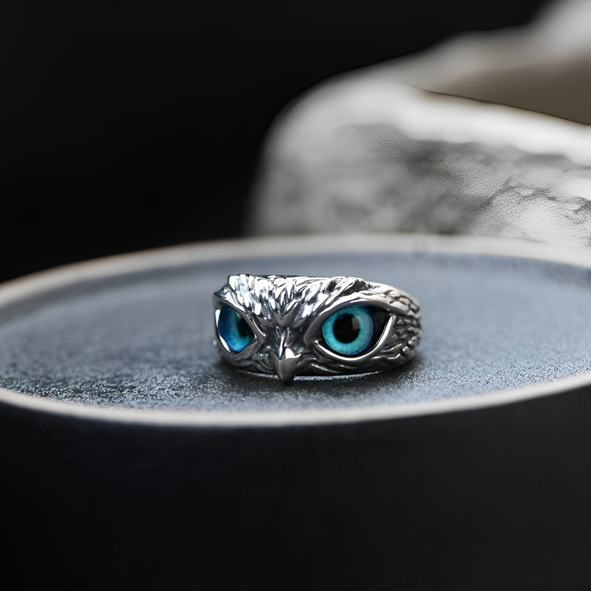 Brianna – Bague ajustable porte-bonheur avec hibou en argent et opale