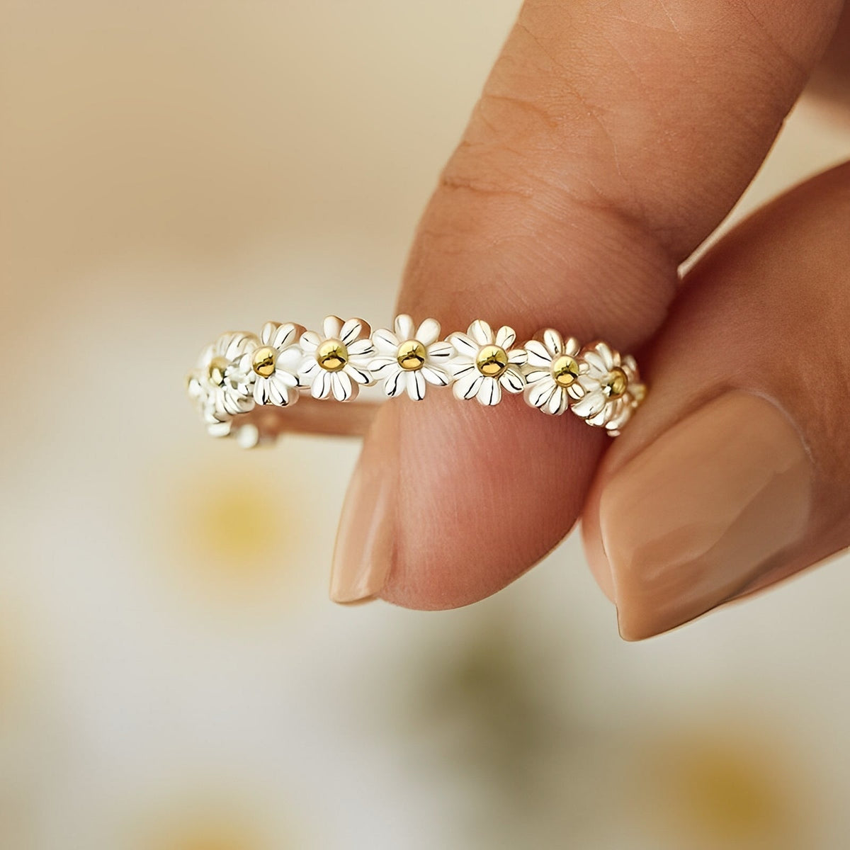Charlie – Bague ajustable en argent avec marguerites peintes à la main