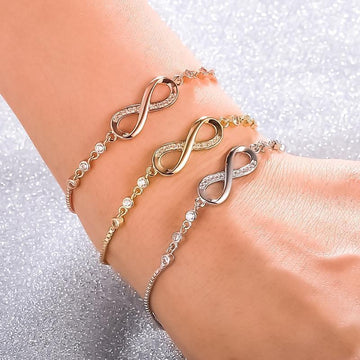 Megan – Bracelet ajustable infini en argent
