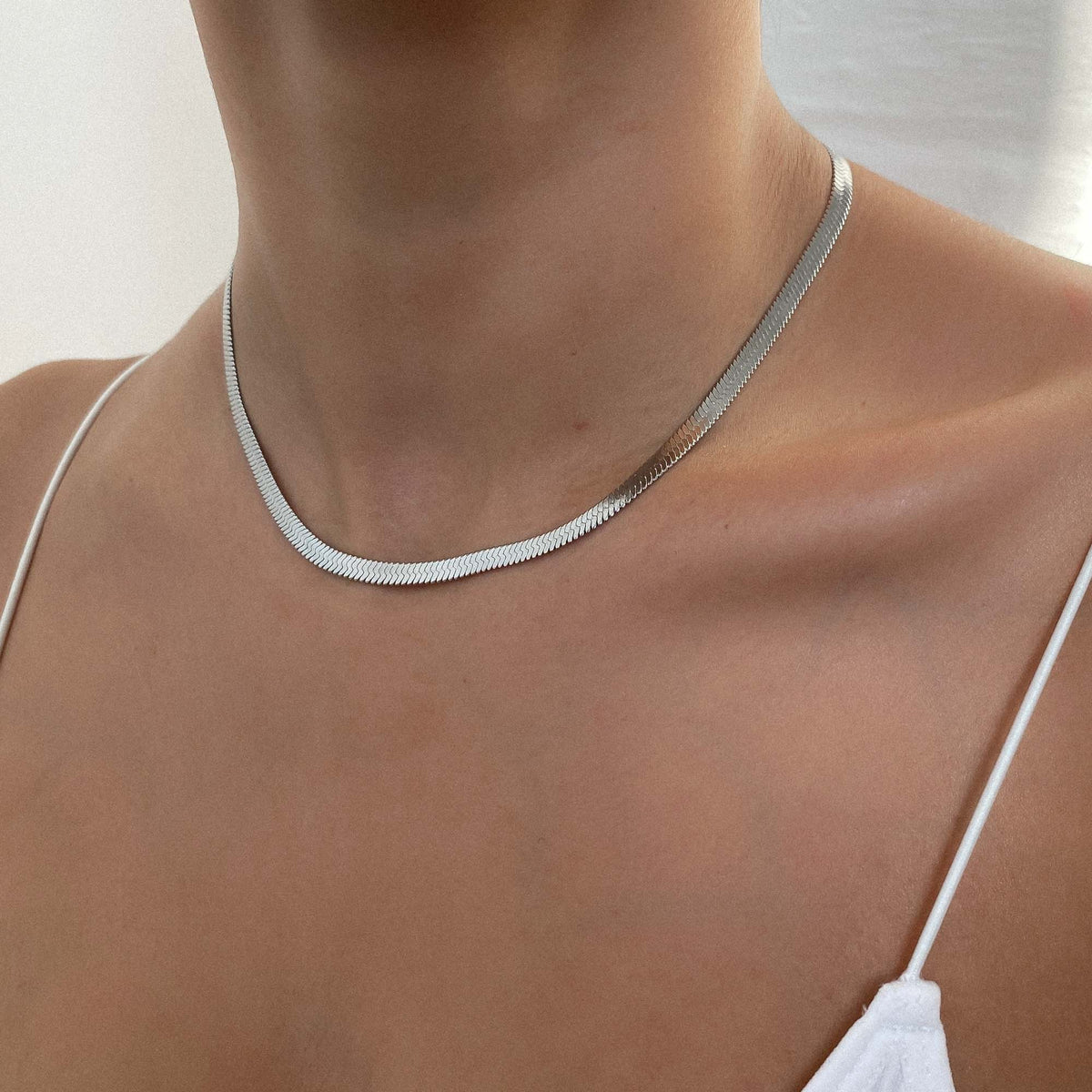 Juliette – Collier élégant en chevron