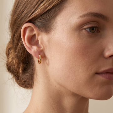 Queenie - Boucles d'oreilles Huggie
