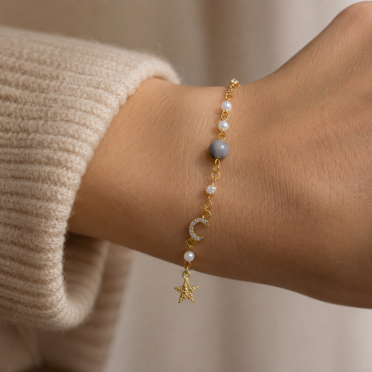 Selina – Bracelet lune et étoile