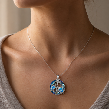 Nolwen – Collier en tortue et palmier avec cercle d'opale