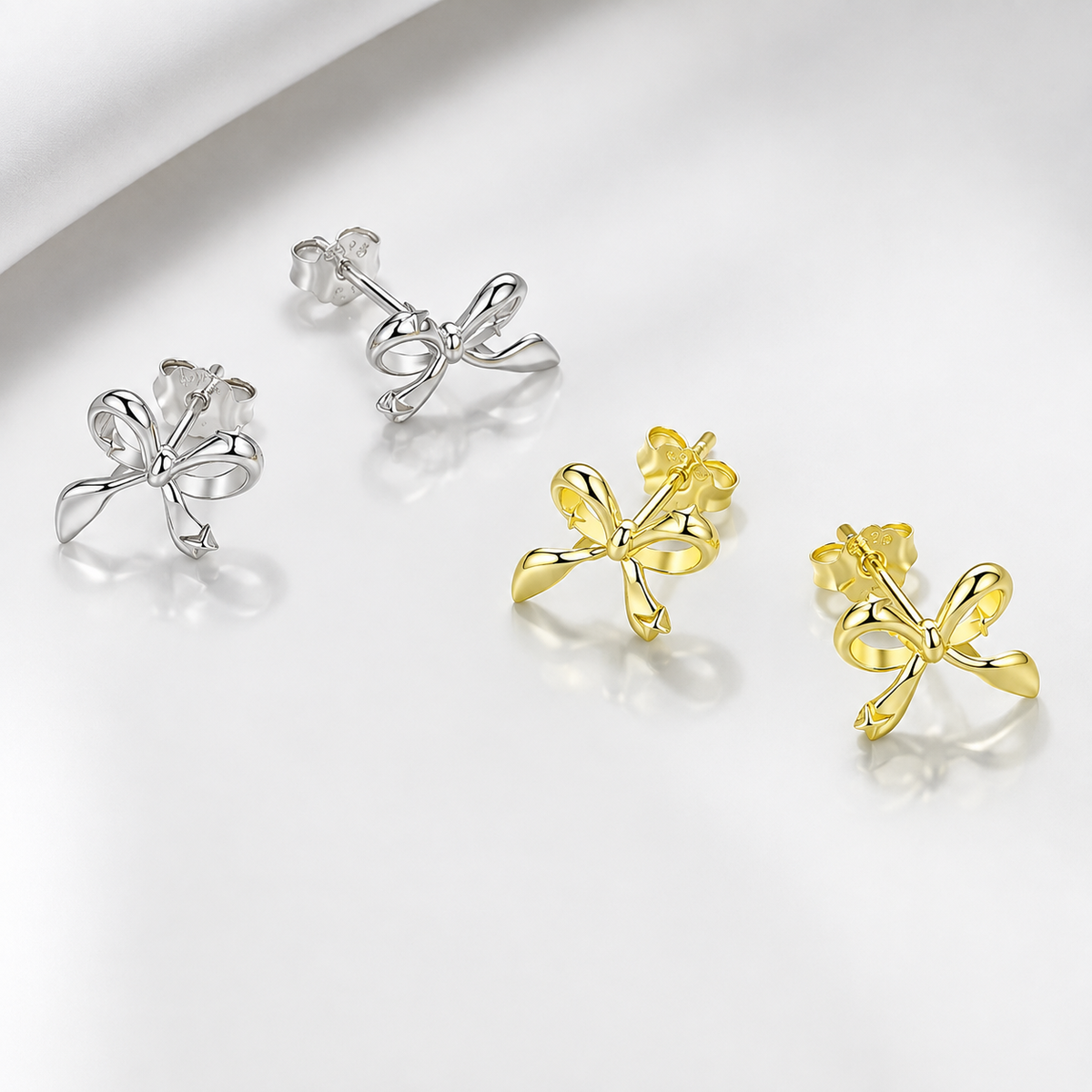 Lunea – Boucles d'oreilles mini écrou nœud stellaire