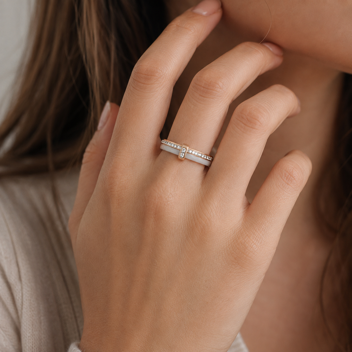 Cerelia – Bague en céramique de luxe avec zirconiums