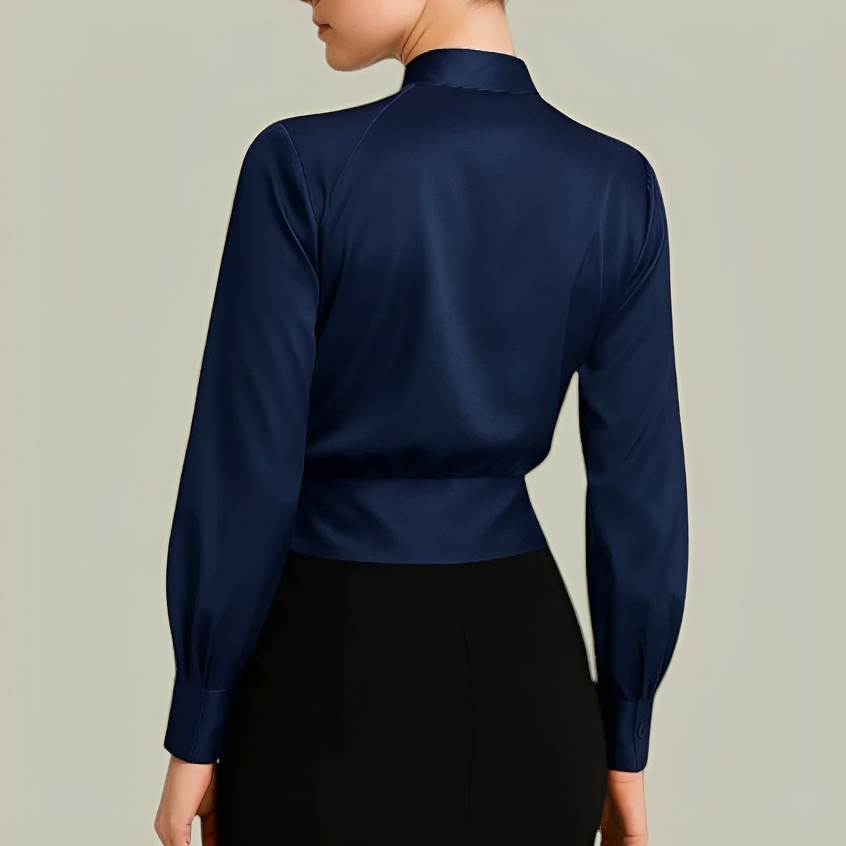 Livia - Blouse Élégante à Manches Longues et Portefeuille