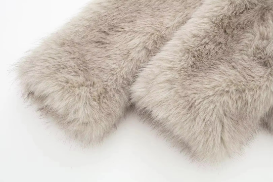 Veste courte et chaude en fausse fourrure pour l'hiver - Femme