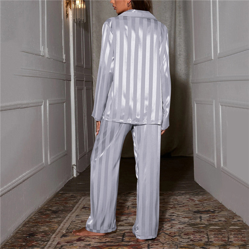 Pyjama en Soie Élégante pour Femme