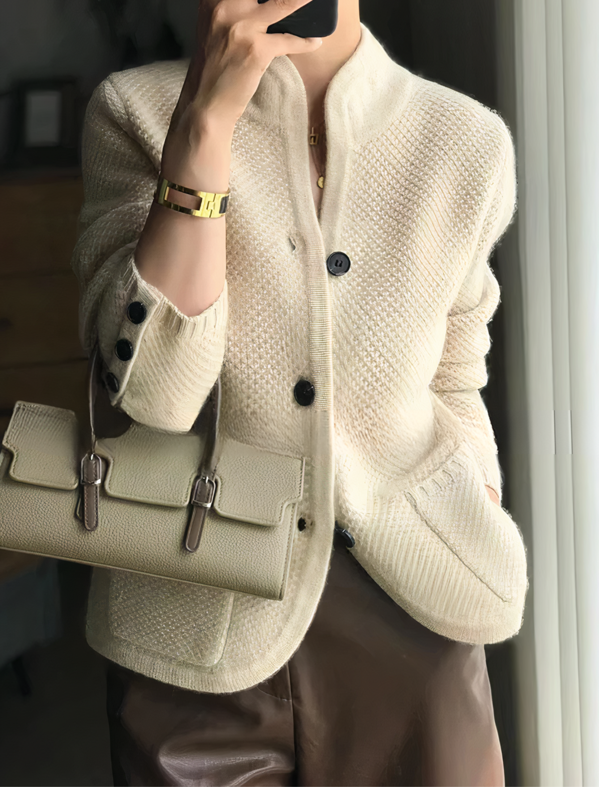 Carissa - Cardigan élégant avec boutons pour femmes