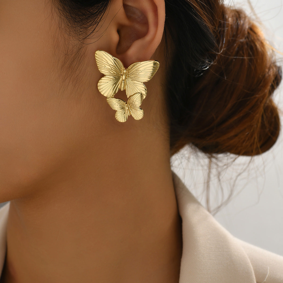 Mariah - Boucles d'oreilles en or en forme de papillon