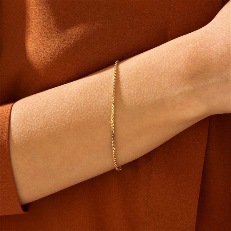 Victoria - Bracelet en chaîne dorée