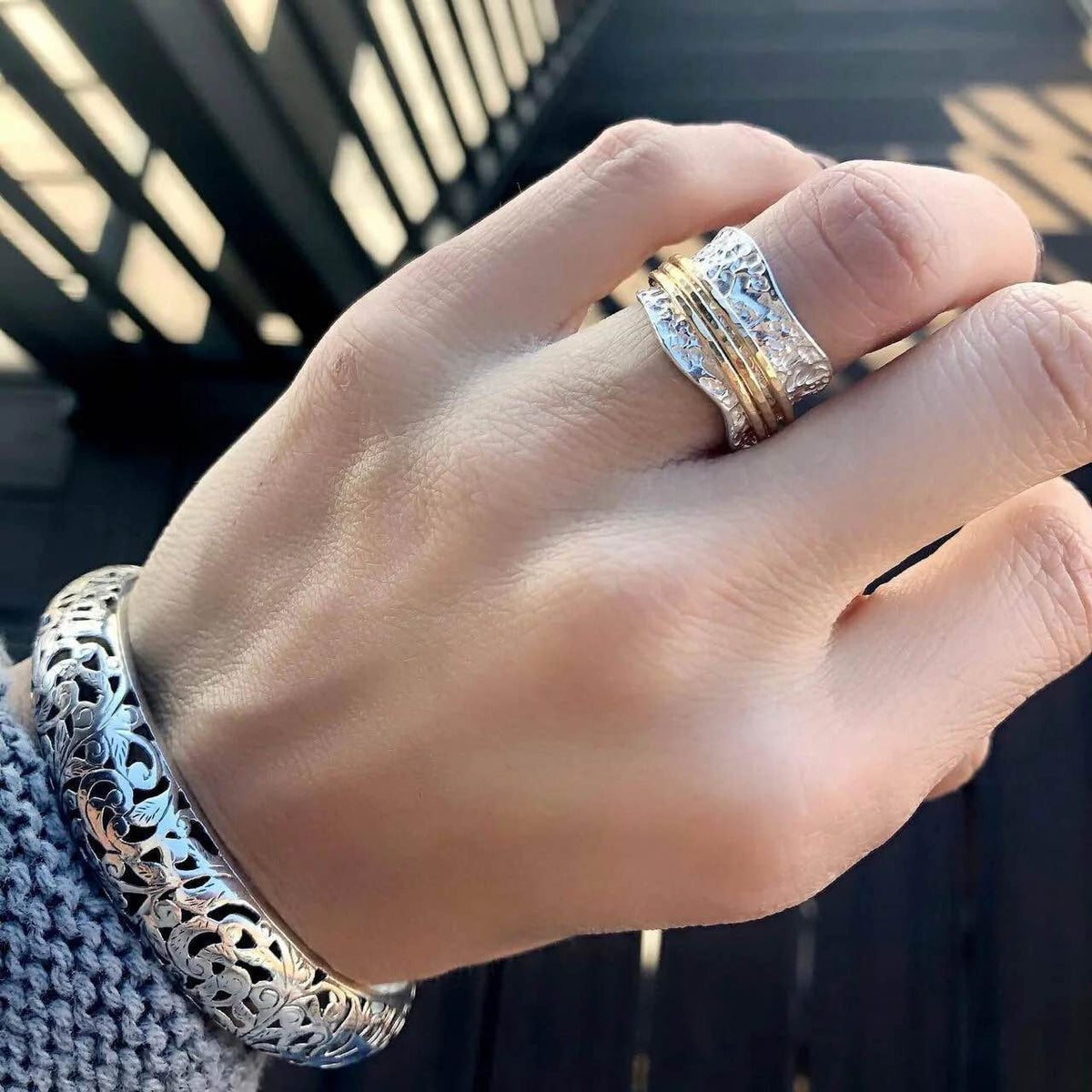 Bianca - Bague rotative intemporelle en or et argent