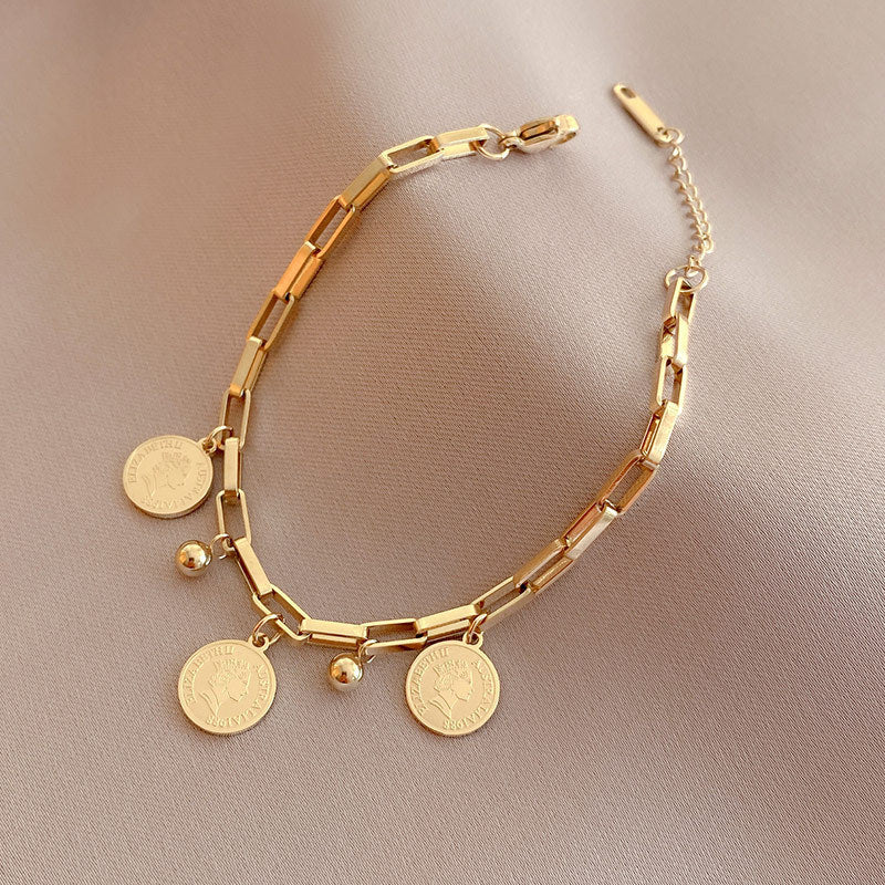 Maja – Bracelet Ajustable avec Pièces en Or