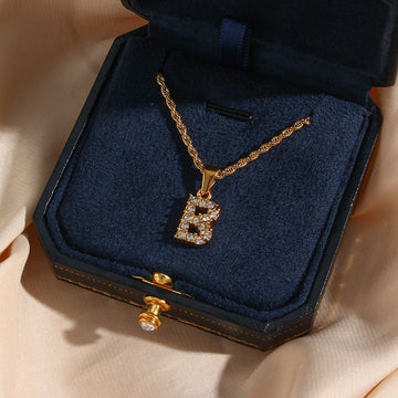 Maeve - Collier de diamants avec initiales