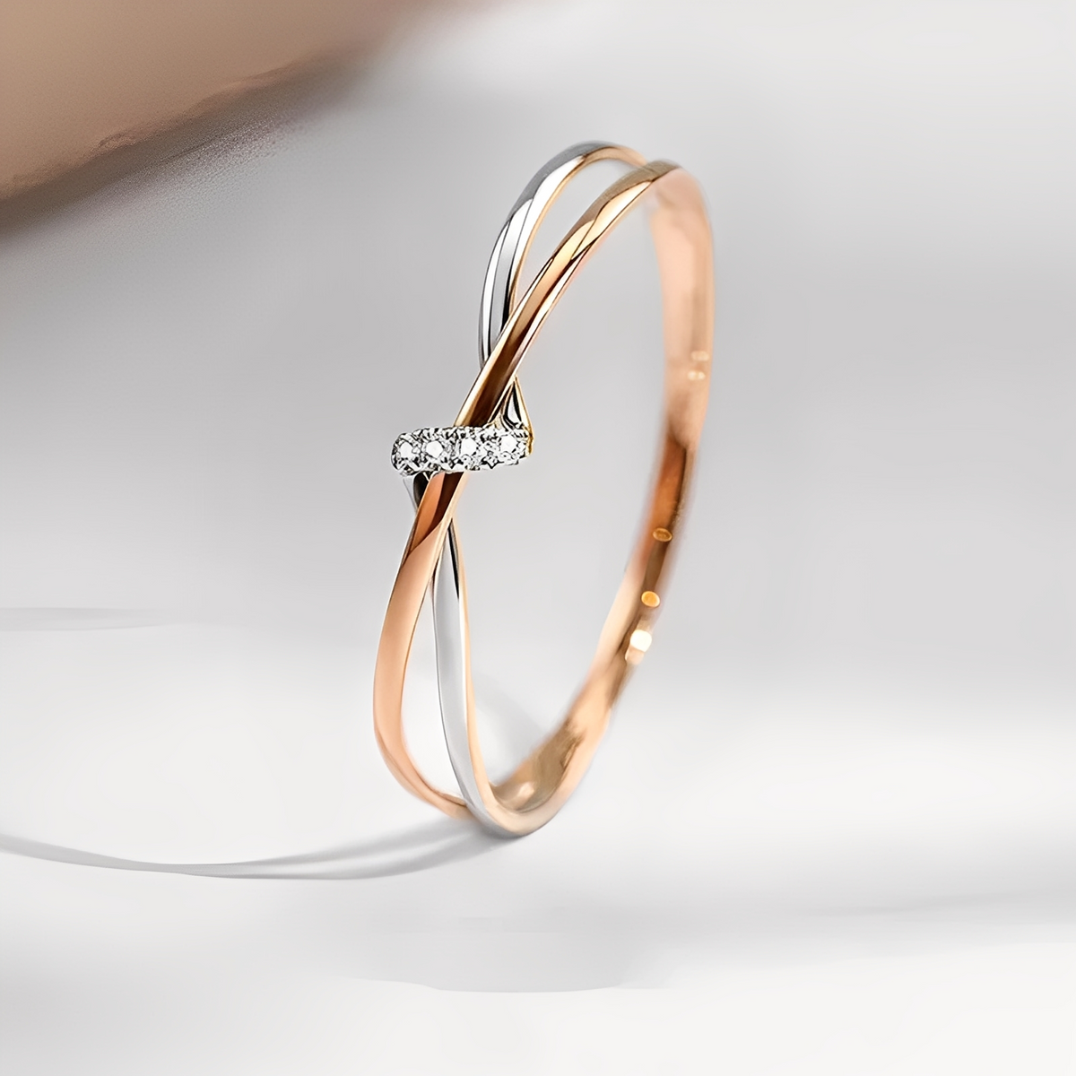 Eleane – Bague infini bicolore élégante