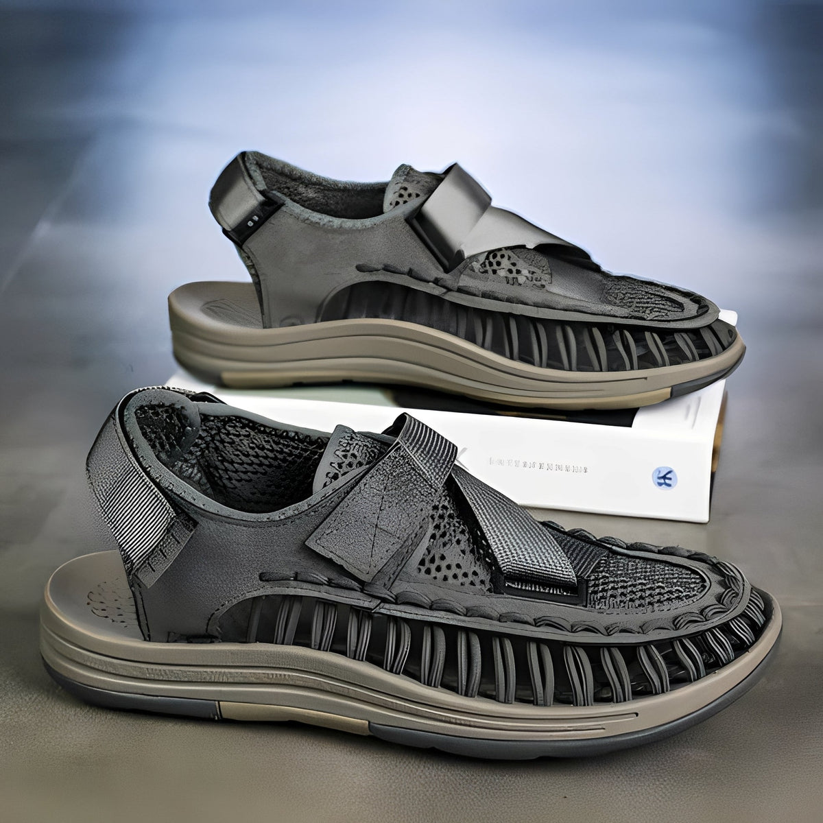 Alfien - Sandales aérées avec lanières ajustables pour homme