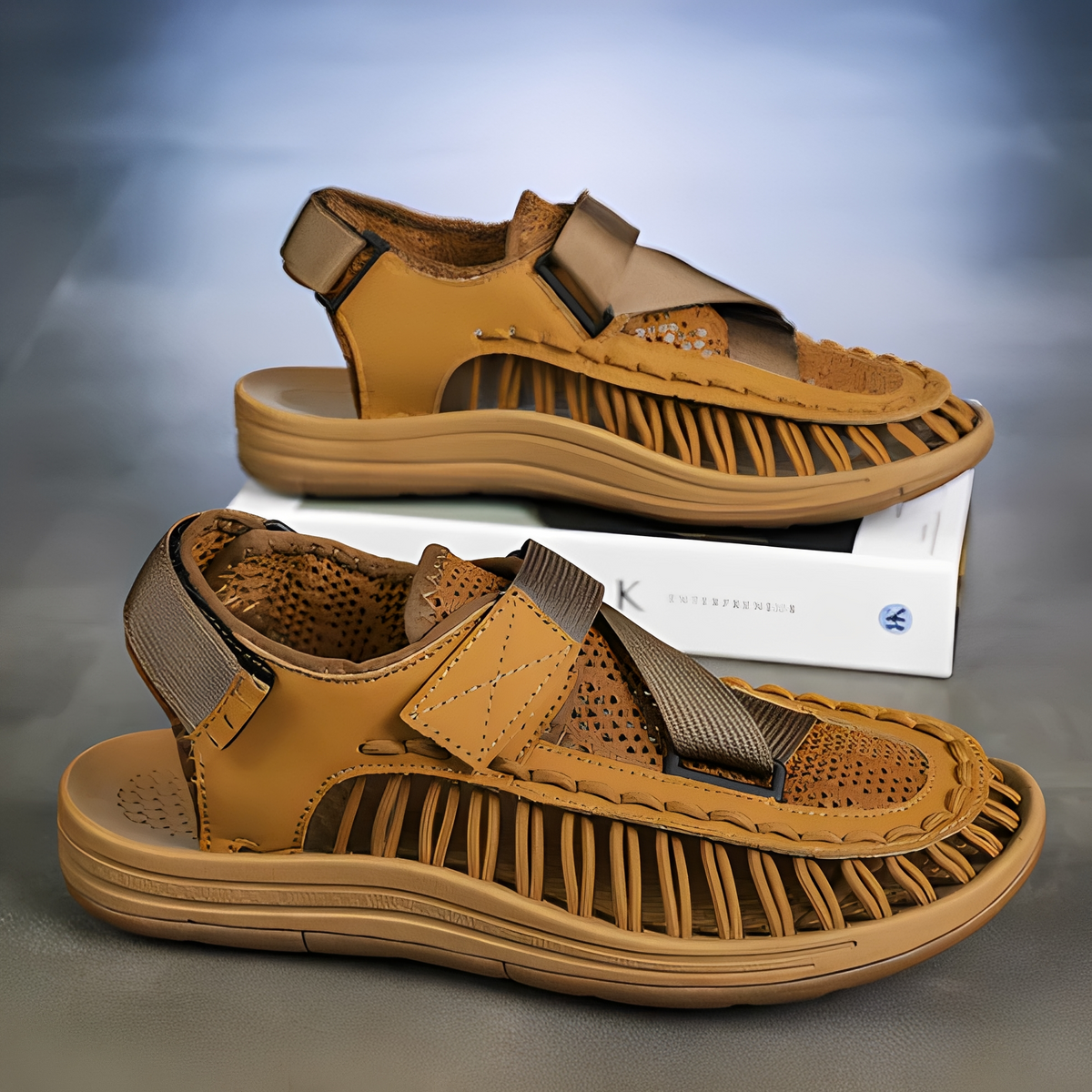 Alfien - Sandales aérées avec lanières ajustables pour homme