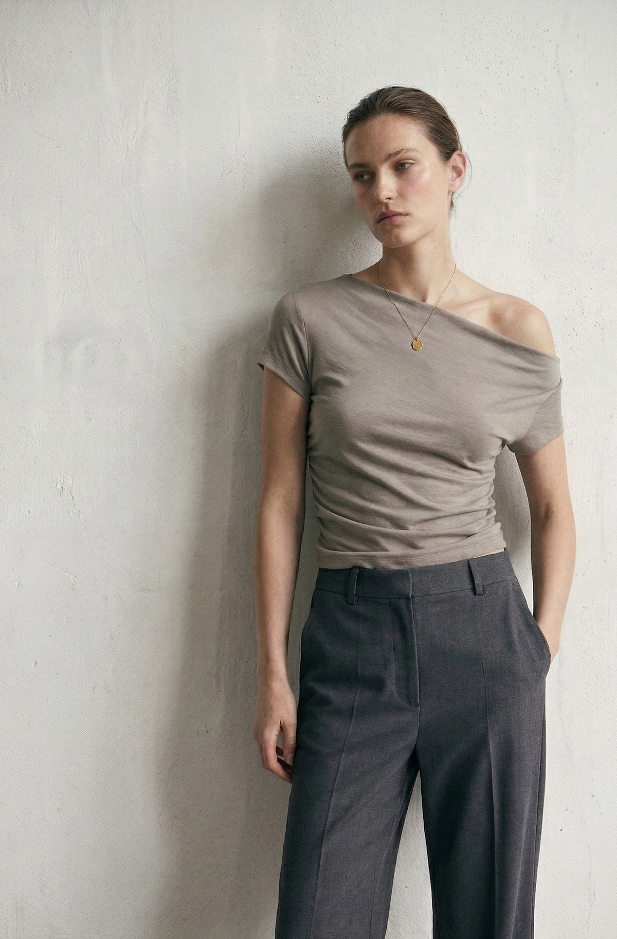 Top Épaules Dénudées - Taupe - Mélange de Polyester - Femme