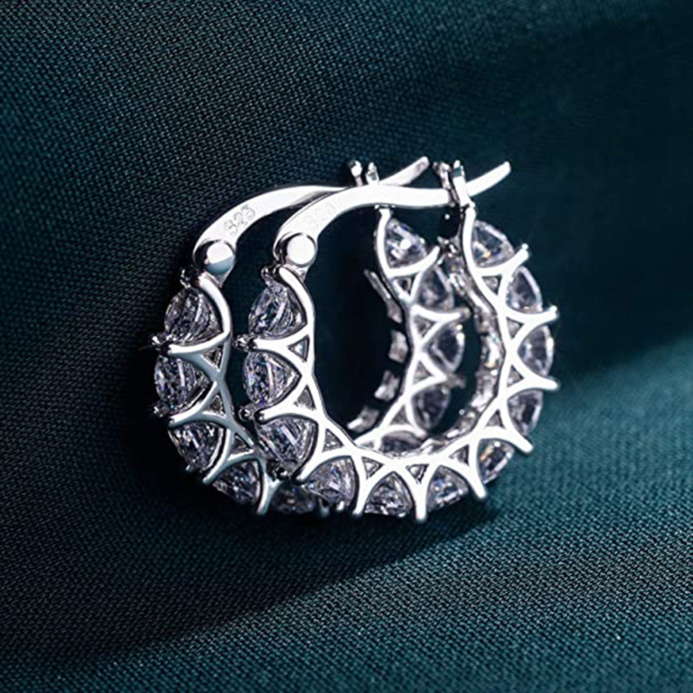 Créoles en zircon - Créoles avec charme de diamant