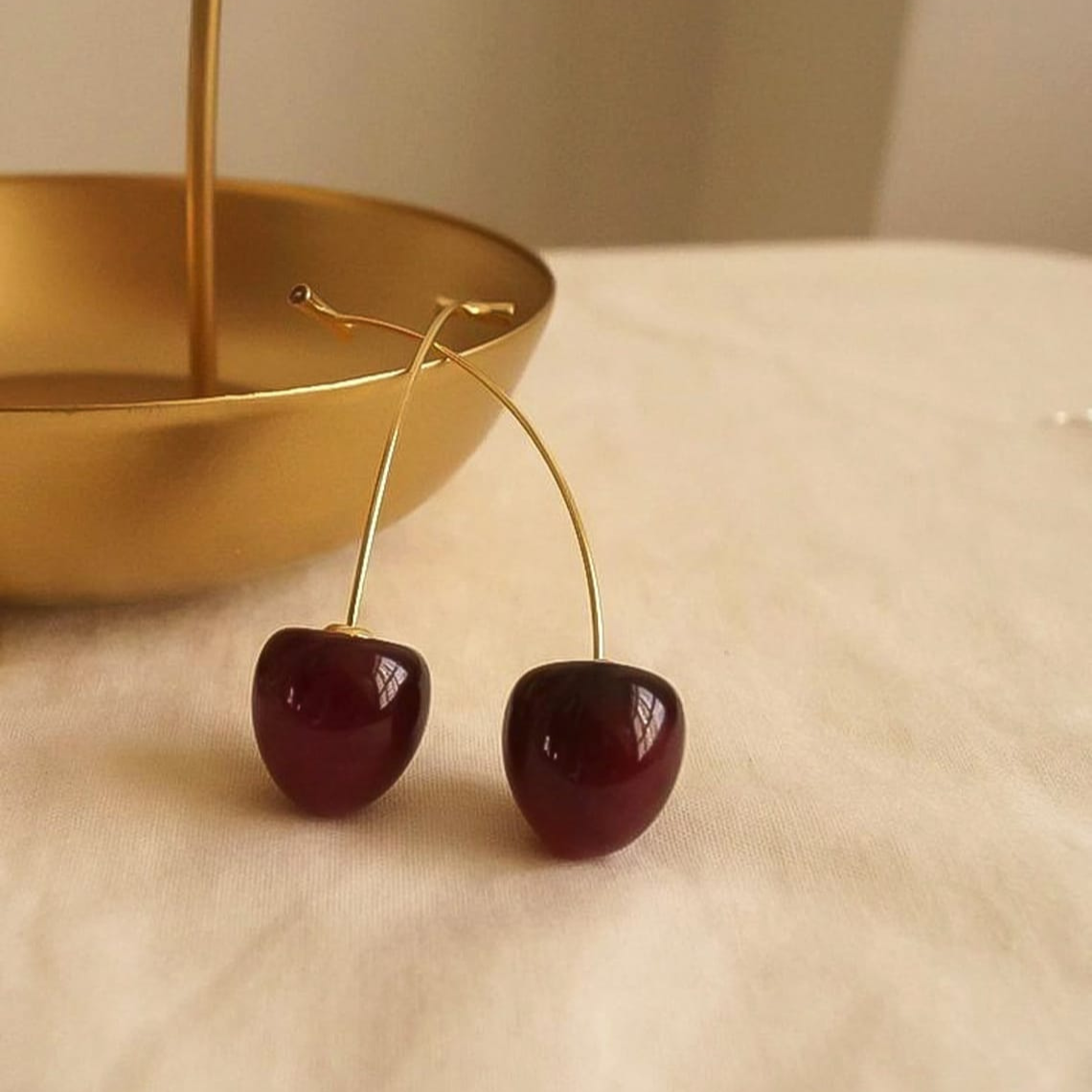 Boucles d'oreilles de cerise noire - Boucles d'oreilles longues en goutte
