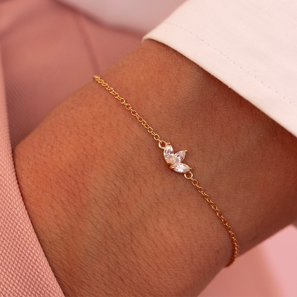 Trois fleurs de zircon - Bracelet en chaîne