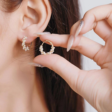 Boucles d'oreilles en perles synthétiques - Boucles d'oreilles élégantes en perles